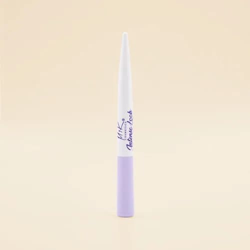 Delineador blanco MyK · MyK